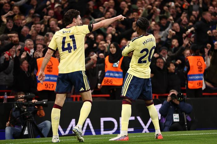 Arsenal se iz Notingema vratio kao Robin Hud: Madueke je meč-viner ...