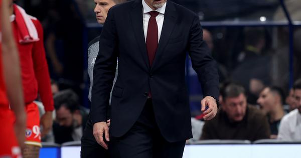 "Zašto si iskompleksiran kao trener?!" Gurović žestoko o Saši Obradoviću i Zvezdi: Grobnice za mlade igrače!
