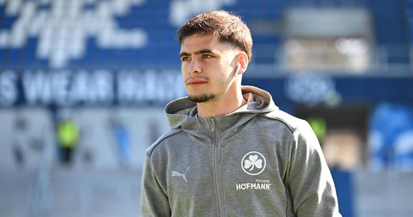 Teška povreda bivšeg igrača Zvezde: Sudario se sa golmanom i otišao pod nož /FOTO/