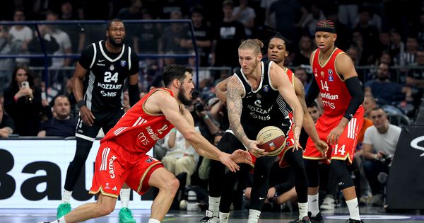 Partizan prokockao plus 19, pa posle drame ponovo pobedio Zvezdu! Parni valjak sanja prvo mesto, a crveno-beli sa brigom idu na meč sezone /VIDEO/