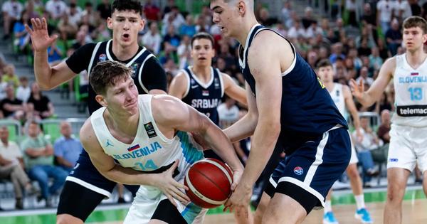 Orlići ostali bez goriva kad je bilo najvažnije: Raspucana Slovenija pogodila 13 trojki, Srbija će morati da se zadovolji srebrom na Eurobasketu! /VIDEO/