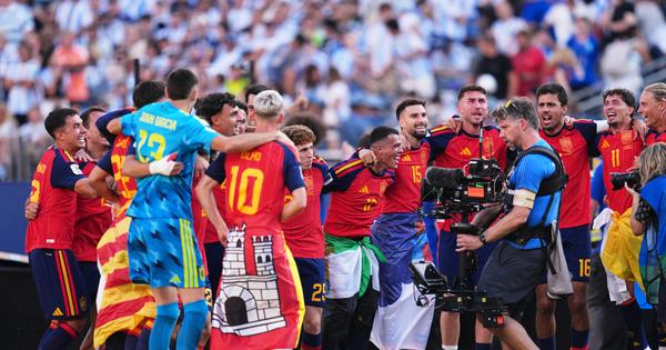"Dupla kruna" i milioni kao nikad do sada: Evo koliko je Španija zaradila novca od titule prvaka, Argentini sleduje lepa uteha