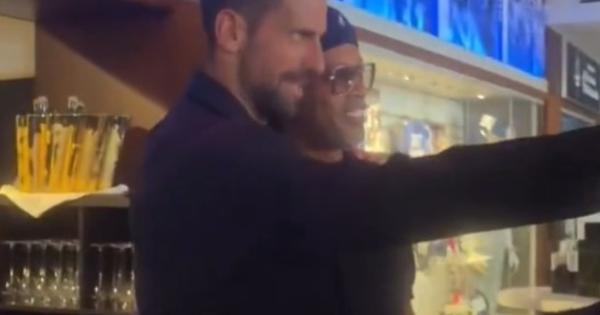 Kakav susret legendi: Đoković i Ronaldinjo se susreli i napravili pometnju u Njujorku! /VIDEO/