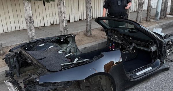 Poziv koji je postao košmar: Policija mu javila da su našli njegov ukradeni Porše, a onda je ugledao ovo – nisu ostali ni “dugmići”!