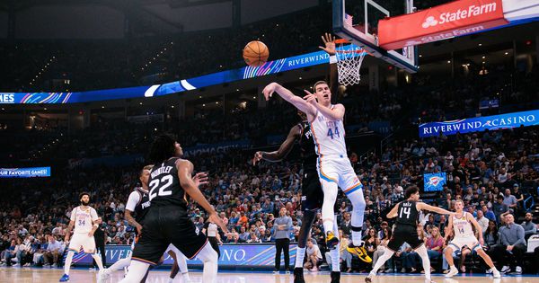 Topić debitovao u plej-ofu! Šej imao 5/18 iz igre, ali je zato dobio 17 bacanja /VIDEO/