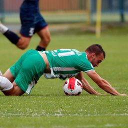 E, moja Loznico: Stadion evropski, fudbal amaterski!