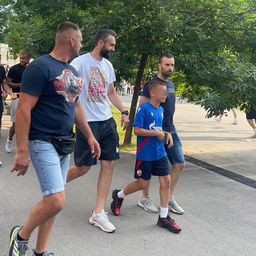 Poznato lice ispred Pionira! Najtrofejniji basketaš ikada bodri crveno-bele večeras /FOTO/