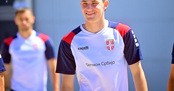 "Gde žurim? Nisu me poremetili milioni!" Maksimović o tome što ne igra u Lajpcigu: Ljudi ne shvataju...