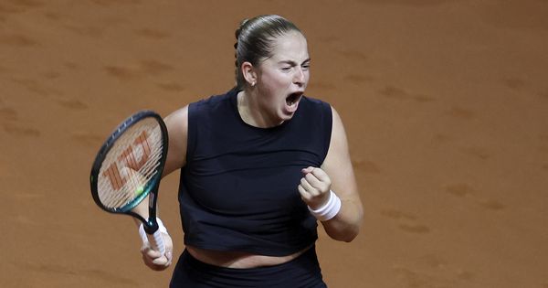 "Dođi na teren i igraj ti!" Jelena Ostapenko u sukobu sa gledaocem