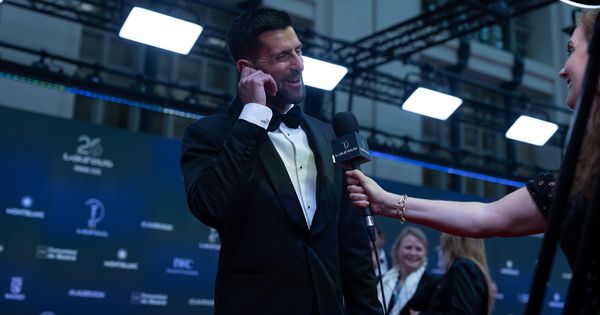 Đoković zabrinuo navijače: Povređen sam, nadam se da ću stići do Rolan Garosa /VIDEO/