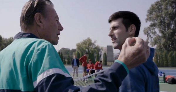 Snimak Đokovića koji možda niste videli: Ovo je jedan od najemotivnijih susreta Novaka i Nikole /VIDEO/