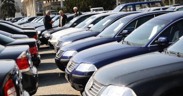 Srbi i dalje kupuju dizelaše iako je gorivo papreno skupo: Ovo su najtraženiji polovnjaci kod nas, jedan brend je i dalje bez konkurencije!