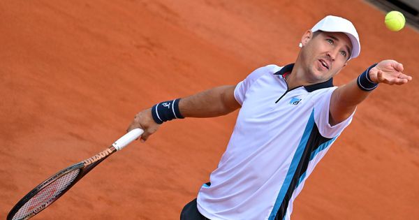 Lajović šokirao Italijana i prošao u drugo kolo turnira u Madridu!