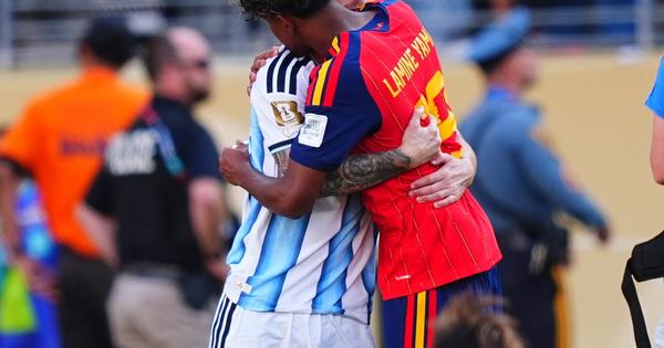 „Te mi reči vrede više nego zlatna medalja!“ Jamal razbio Argentinu, pa potražio Mesija, a sad je otkrio šta mu je izgovorio najveći ikada!