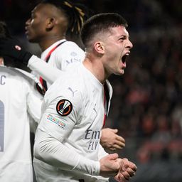 Luka Jović prekinuo zebnju i poslao Milan među 16 u LE, Benfika preživela "pakao"