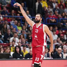 Mirotić presudio Feneru! "Ludnica" u borbi za plej-in: Partizan deli 10. mesto sa tri tima!