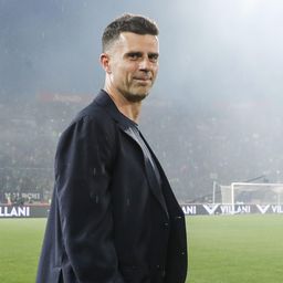 Vlahović i Kostić dobili novog trenera: Juventus konačno ozvaničio veliki posao