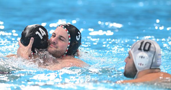 Isti ishod kao u Beogradu: Mađari u dramatičnoj završnici srušili Grčku i izjednačili se sa Srbijom na čelu grupe