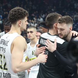 "Nismo pričali o košarci, MOLIM SE ZA SVE!" Gudurić usred Beograda pobedio Partizan, pa otkrio kako mu je bilo posle zemljotresa