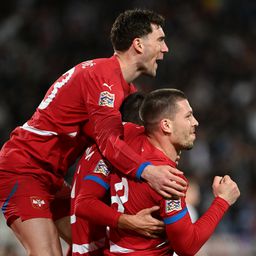 Morao je da da gol: Čekao je strpljivo, ali je Vlahović zadao konačni udarac Austriji! /VIDEO/