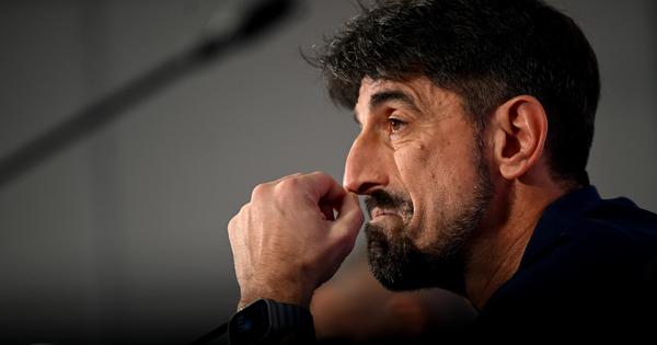 Debitanti i dvojica startera vade kestenje: Selektor Paunović i čuvar nacionalnog dresa u letnjem periodu