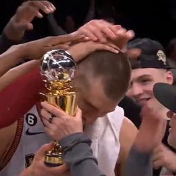 MVP finala Zapada! Jokić dobio prvi pehar koji je želeo, sad napada glavni /VIDEO/