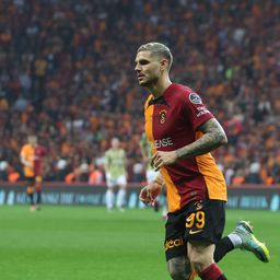 Ikardi konačno igrač Galatasaraja, ali bi zbog bolesti Vande mogao u Argentinu