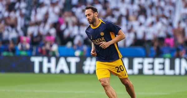 Inter će učiniti sve da zadrži Čalhanoglua