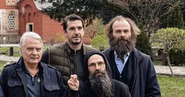 Legende Zvezde otišle na Kosmet, a mnogi ih ne bi prepoznali jer uopšte ne liče na sebe! /FOTO/