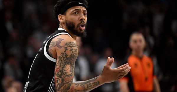 Pogledajte kako je Karlik namerno promašio slobodno bacanje za pobedu Partizana!