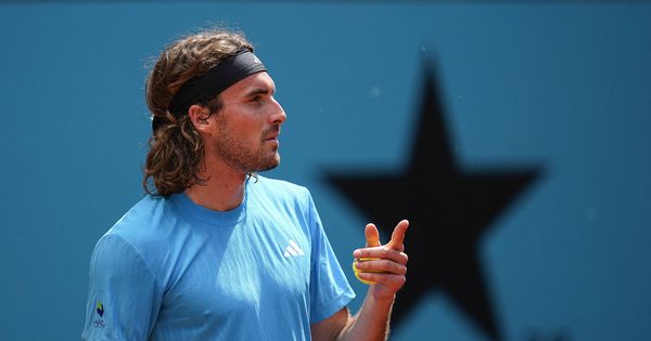 "Glupane! Odj**i idiote!" Cicipas potpuno izgubio kompas, vređao oca u Madridu tokom meča /VIDEO/