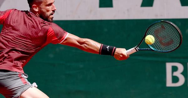 Neverovatan preokret u Parizu: Džumhur bio na korak od pobede, Fokina slavio posle četvorosatnog maratona! /VIDEO/