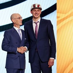 Jović u timu sa ZVEZDAMA, boriće se za NBA titulu: Razbijene prognoze za Srbina na NBA draftu!