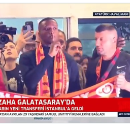 Galatasaraj dobio moćan napadački tandem: Zaha spektakularno dočekan u Istanbulu /VIDEO/