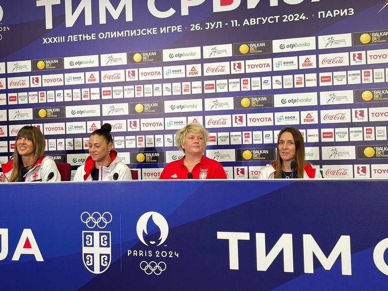 Marina Maljković se sa košarkašicama obratila medijima posledji put pred Olimpijske igre