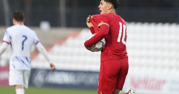 Golčina velikog srpskog talenta: Bivši Partizanov biser levicom sa 20 metara pogodio za CSKA! /VIDEO/