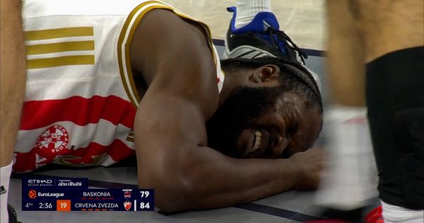 Strašan pad Odželeja – morao je da napusti teren!