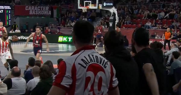 Hit snimak iz Vitorije: Zvezdaš u Lalatovićevom dresu bodrio crveno-bele protiv Baskonije /VIDEO/