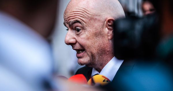 "Kupujete kartu za 2 miliona? Doneću vam hot-dog!" Infantino brani sumanute cene ulaznica za Mundijal