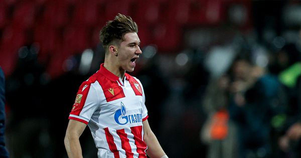 Transfer bomba: Kostov je želja Arsenala!