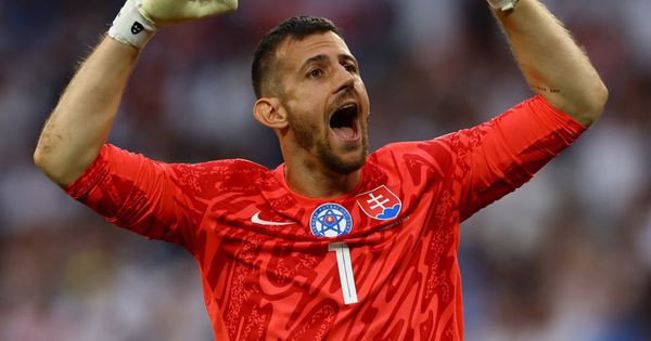 Transfer bomba: Iz Premijer lige pravac Slavija!