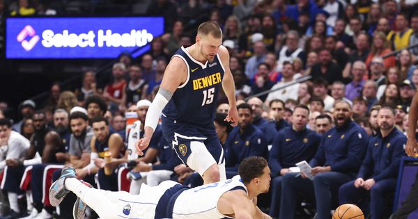 Jokić se razgoropadio! Ispisao istoriju i pomerio novu granicu, i to uz 53 poena Džamala! /VIDEO/