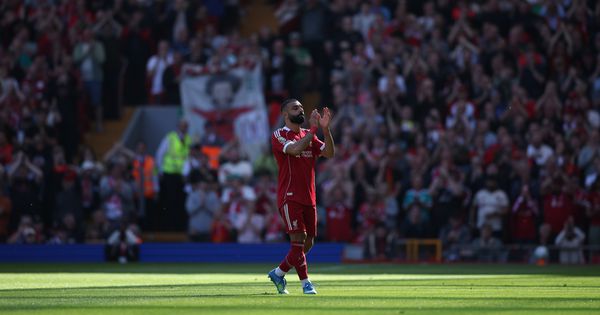 Pogled na “Enfild” koji slama srce, da li smo poslednji put gledali “faraona” u dresu Liverpula? Salahov potez zaledio navijače