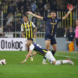 Debakl kapitena Tadića: Fenerbahče razbijen!