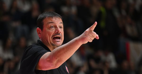 "Posao još nije završen!" Atamanova poruka u svlačionici nakon pobede nad Dubaijem /VIDEO/