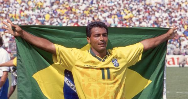 “Daj taj je*eni gol!” Brazil se trese od reči legenarnog Romarija posle debakla na SP: Baš me briga što je mlad! /VIDEO/