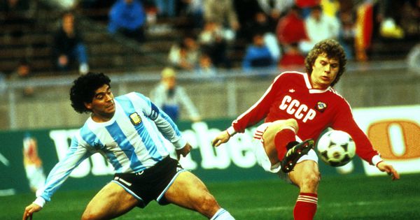 Radioaktivni šampioni sveta: Maradona udahnuo “nevidljivu smrt” i pokorio svet! Sablasna tajna Argentine iz 1986. i Ševčenkove “smrtonosne” lopte