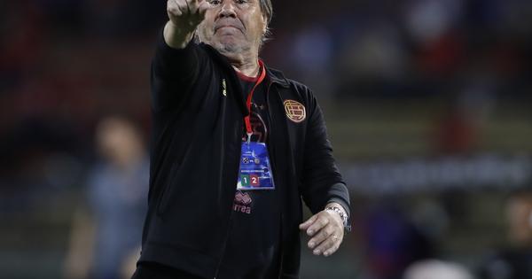 Švercovao se u vozu sa Maradonom, pa prodat za gradski autobus! Neverovatna životna priča o “Rusu”: Od slepog putnika do heroja nacije!
