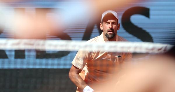 Moglo je i kraće, ali je Đoković svakako pobedio! Novak imun na parisku vrućinu i francuske tenisere