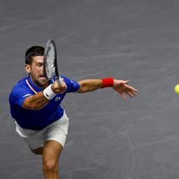 "Druže, ovo je stvarno dobro" Novak Đoković oduševljen imitacijama britanskog komičara /FOTO/